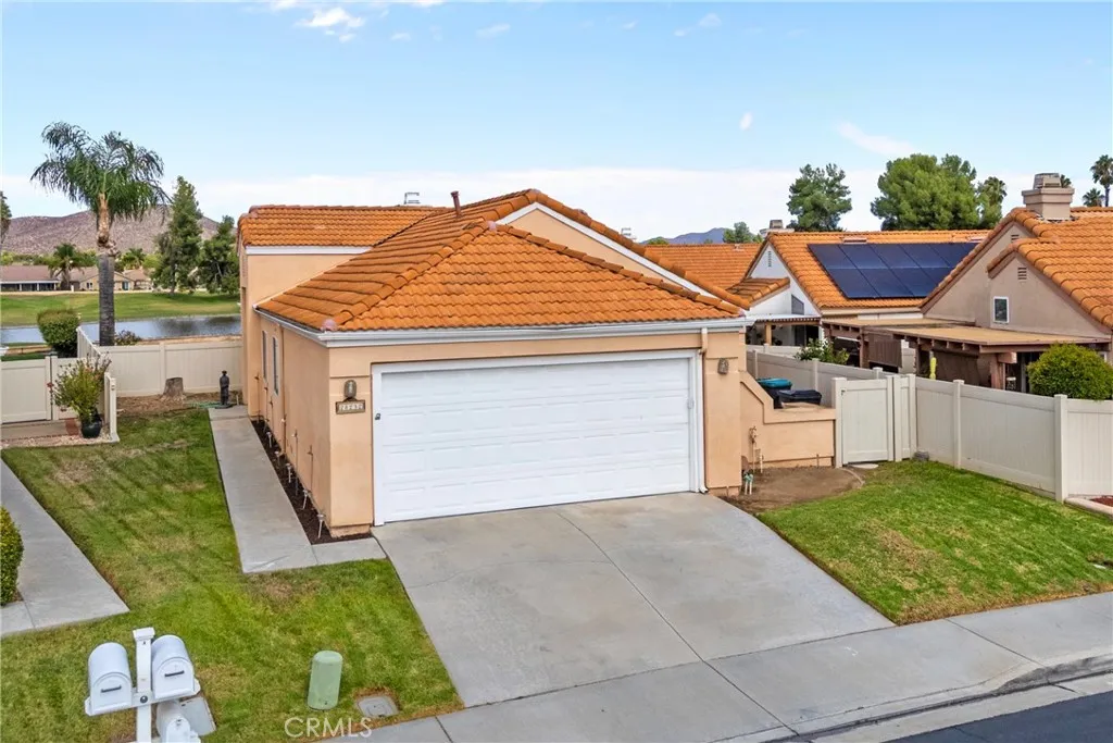 28232 Palm Villa Drive, Menifee, California 92584 home-pic-24