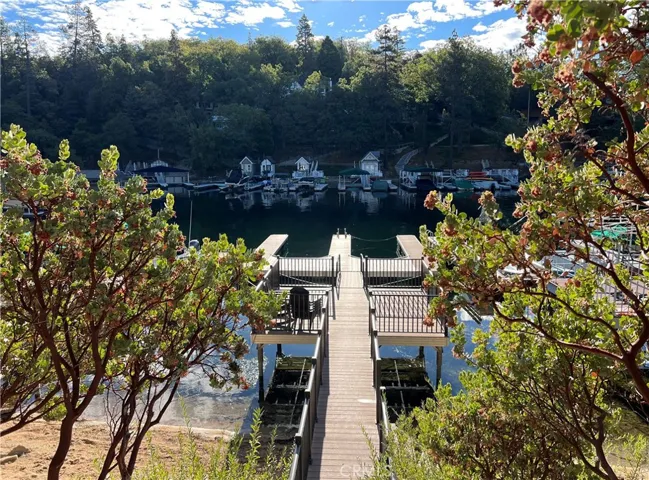 173 N-75a Winter Harbor, Lake Arrowhead, California 92352
