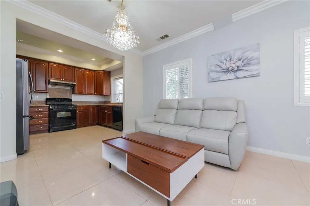5786 Kingman, Buena Park, California 90621 home-pic-11