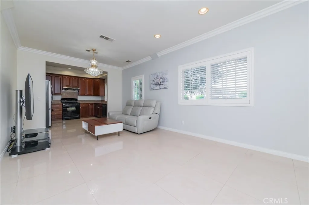 5786 Kingman, Buena Park, California 90621 home-pic-8