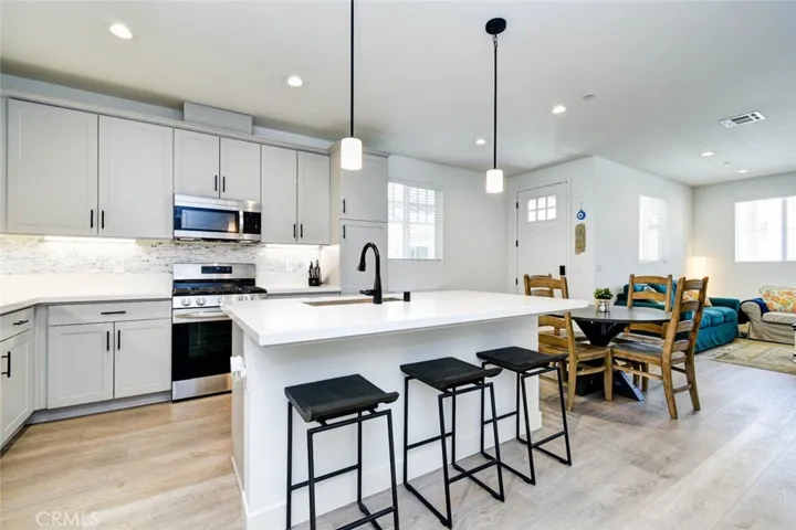 1053 Tiburon Way, San Luis Obispo, California 93401