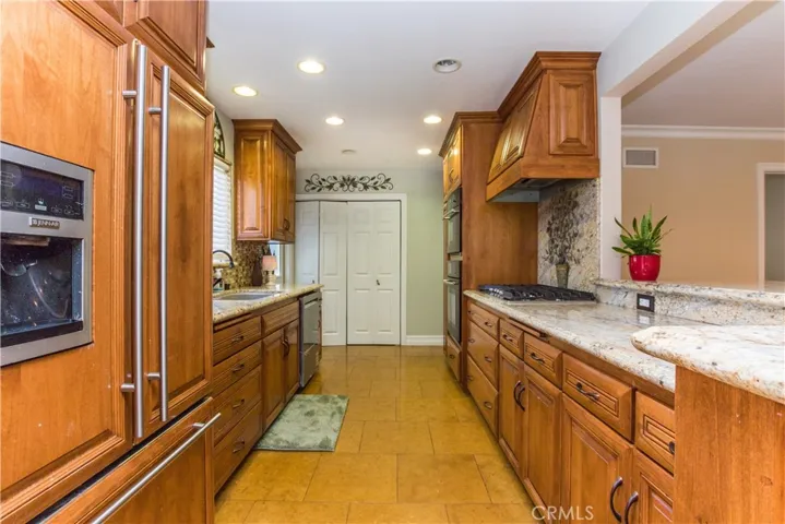 6932 San Diego Drive, Buena Park, California 90620