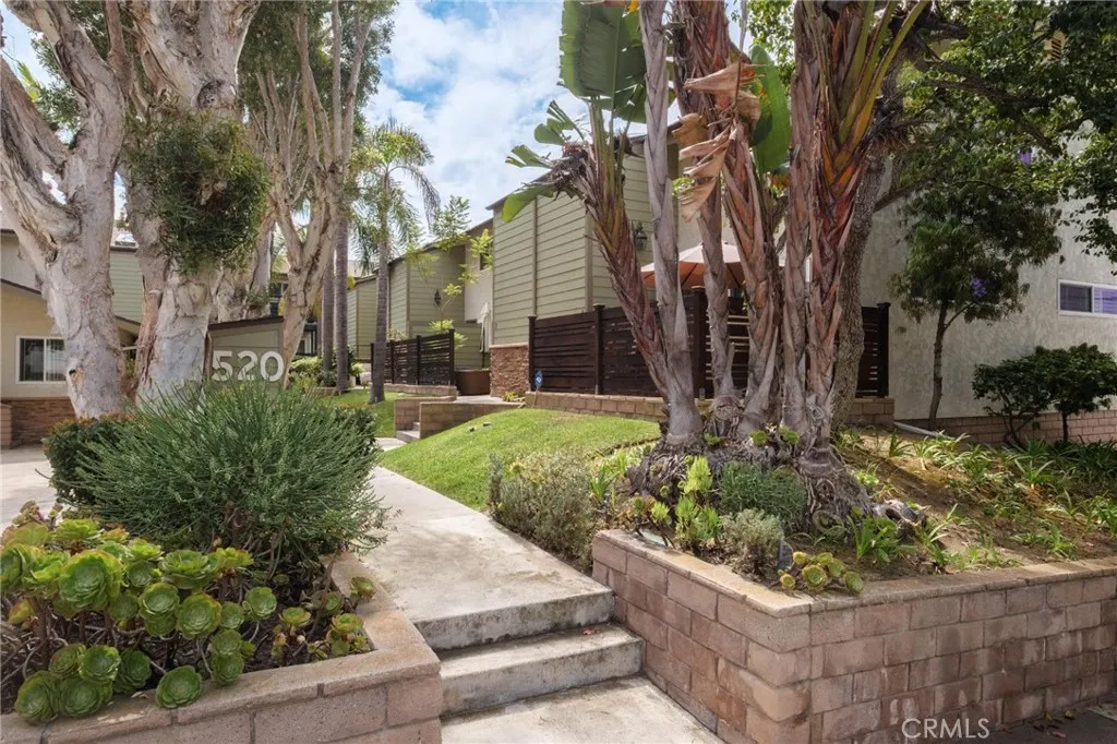520 Avenue B 7, Redondo Beach, California 90277 home-pic-14
