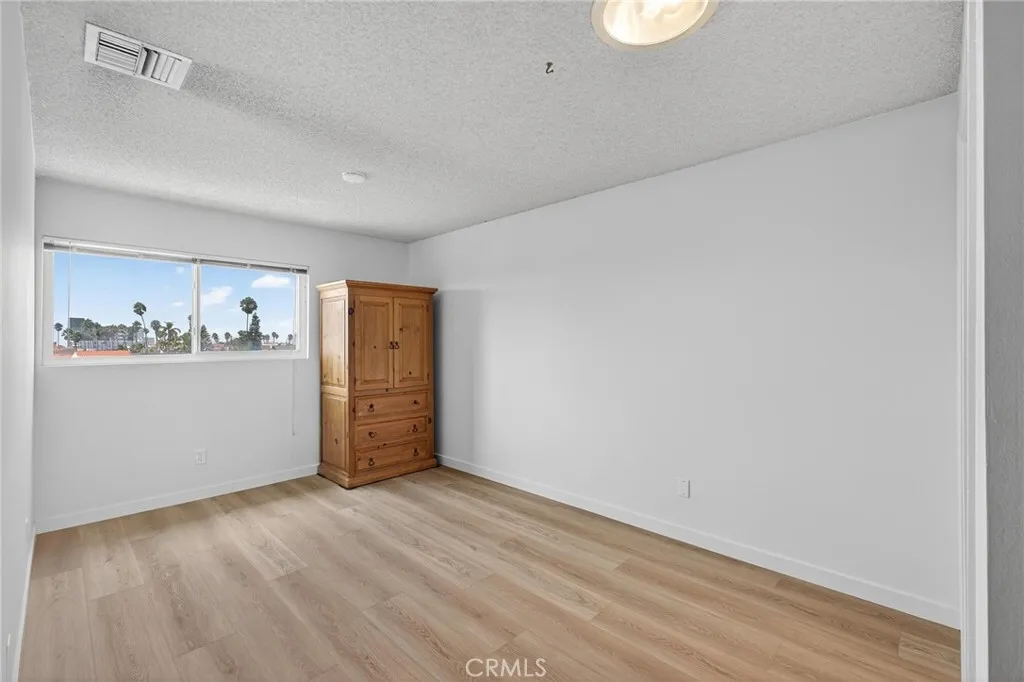 520 Avenue B 7, Redondo Beach, California 90277 home-pic-6
