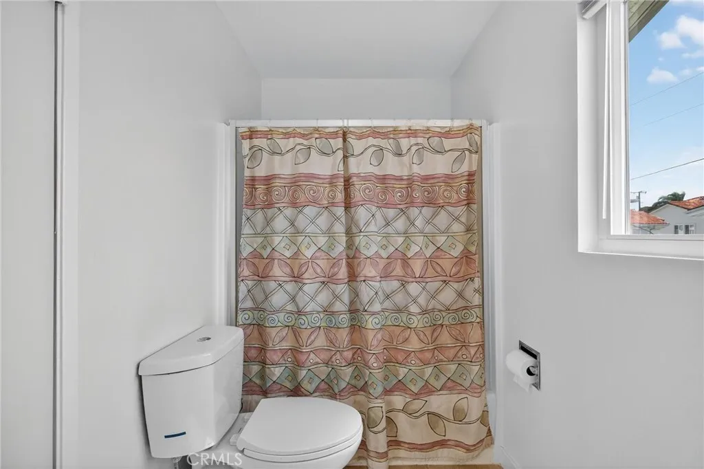 520 Avenue B 7, Redondo Beach, California 90277 home-pic-10