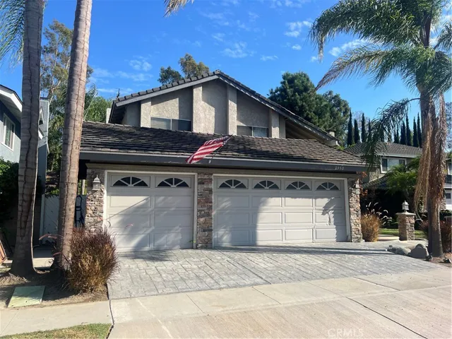 7350 E Calle Durango, Anaheim, California 92808