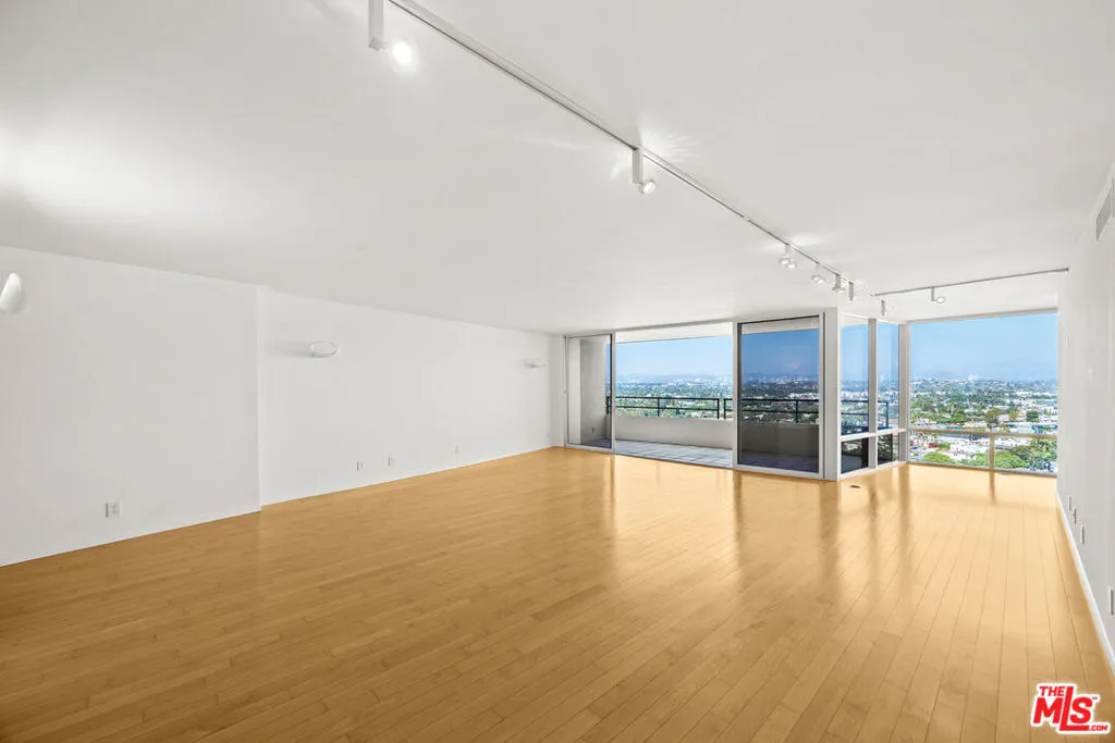 4316 Marina City Dr 1033, Marina Del Rey, California 90292 home-pic-7