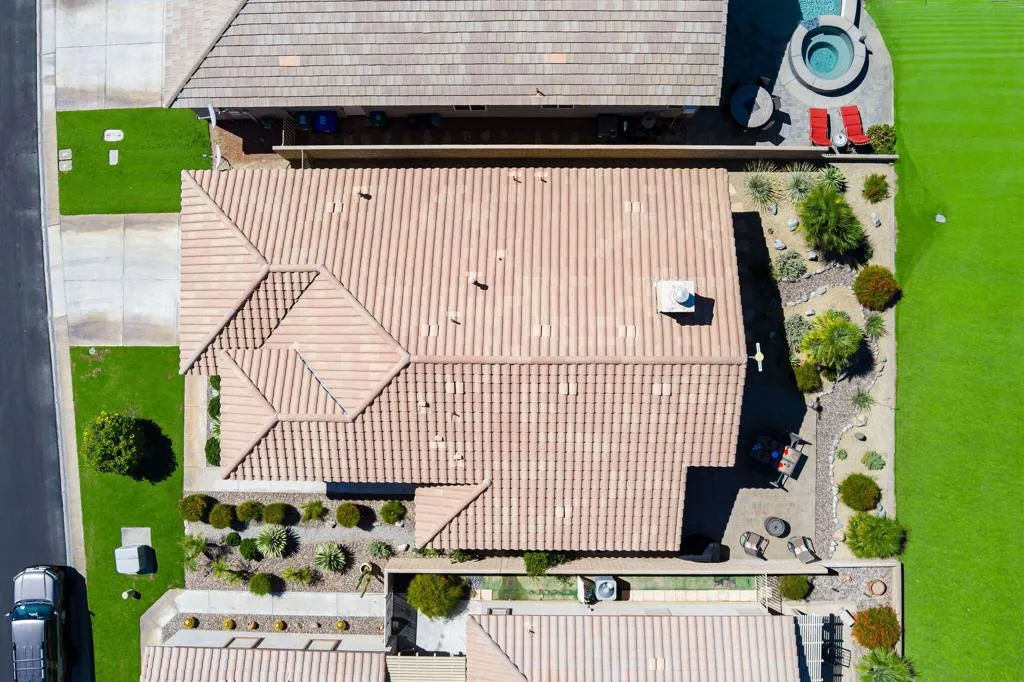 82660 Heston Drive, Indio, California 92201 home-pic-3