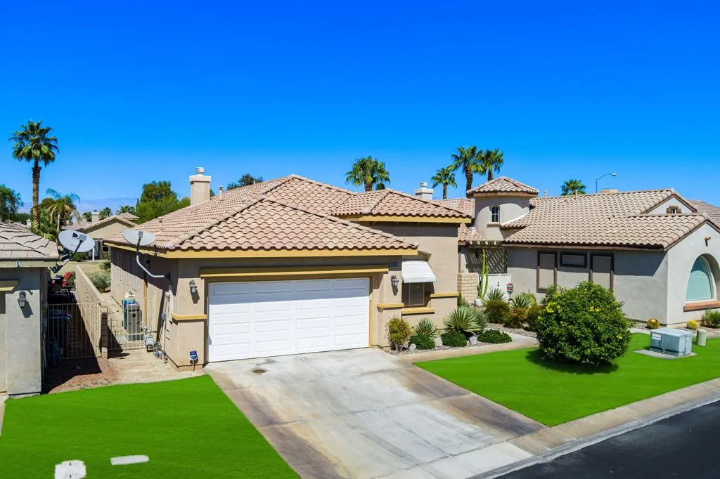 82660 Heston Drive, Indio, California 92201 home-pic-1