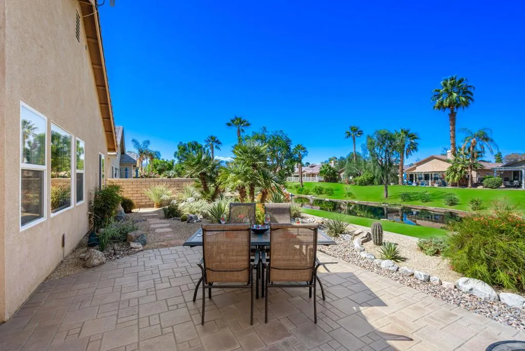 82660 Heston Drive, Indio, California 92201 home-pic-24