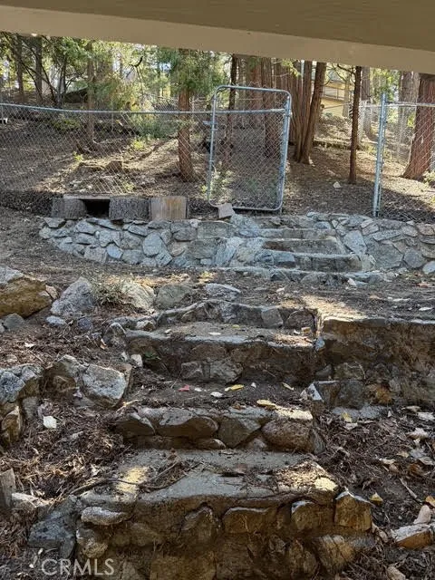 325 325 Cottage Grove, Lake Arrowhead, California 92352 home-pic-15