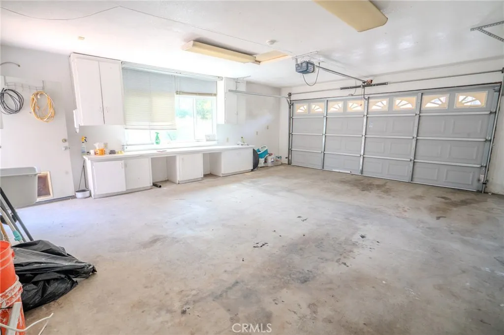 855 N Palm, Upland, California 91786 home-pic-12