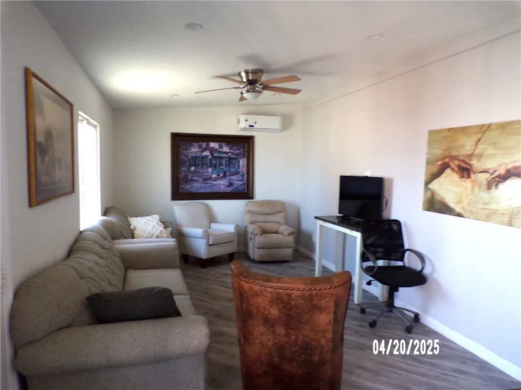 13627 13627 Hermano Way, Desert Hot Springs, California 92240 home-pic-8