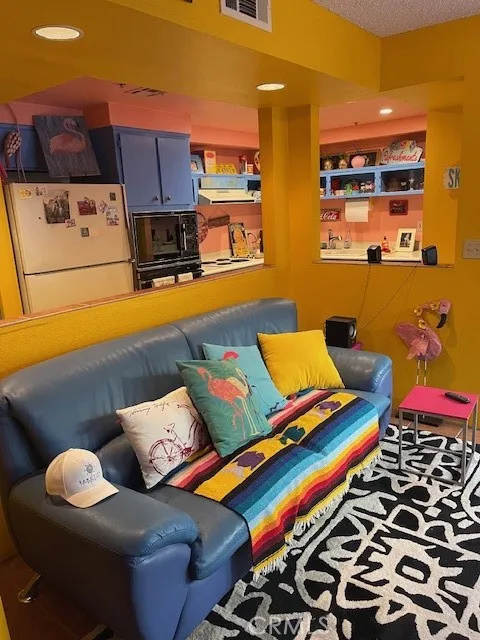 487 Village Square W., Palm Springs, California 92262 home-pic-1