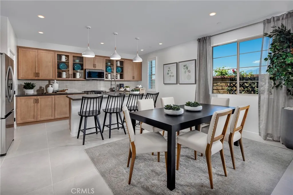 4053 S. Sunflower Paseo S, Ontario, California 91761 home-pic-3