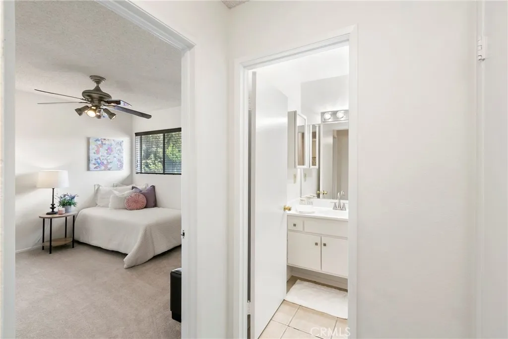 10472 Caminito Rimini, San Diego, California 92129 home-pic-16