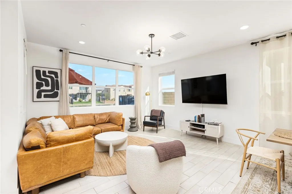 43092 Armonia Court, Indio, California 92203 home-pic-6