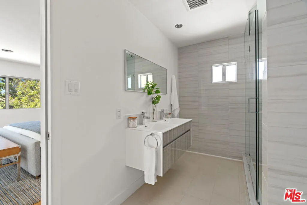 7470 Woodrow Wilson Drive, Los Angeles, California 90046 home-pic-23