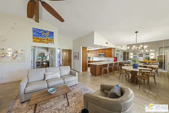 36095 Avenida De Las Montanas, Cathedral City, California 92234