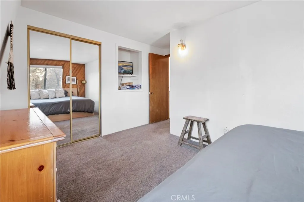 1225 S Minton, Big Bear City, California 92314 home-pic-20