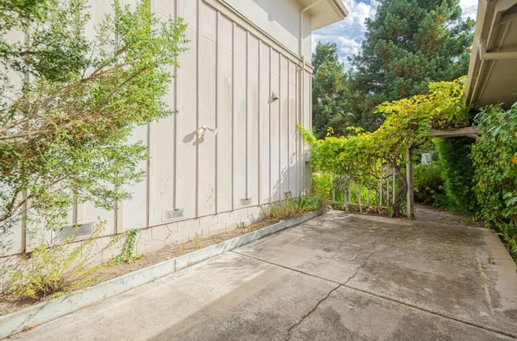14285 Mountain Quail Road, Salinas, California 93908