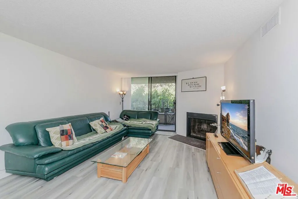 4141 Via Marisol 319, Los Angeles, California 90042 home-pic-3