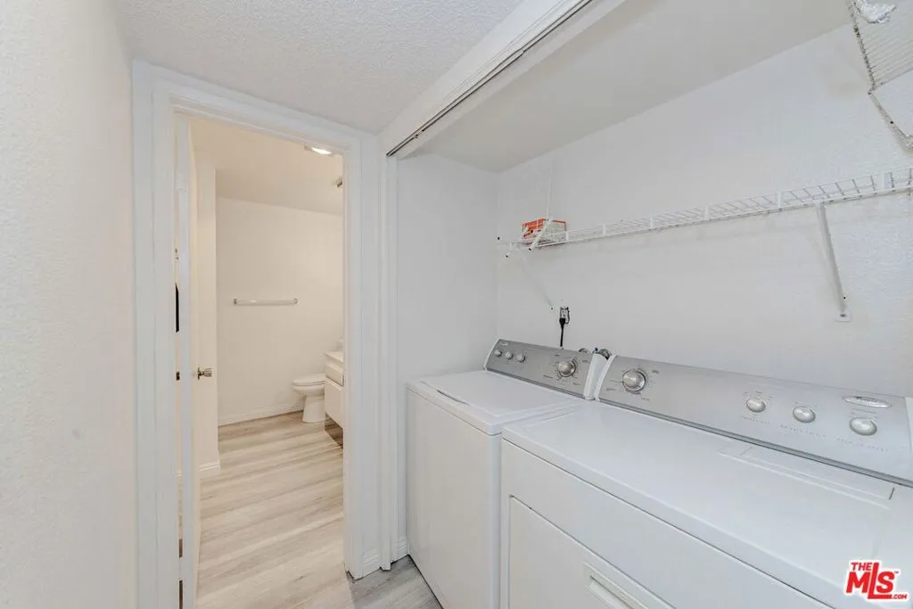 4141 Via Marisol 319, Los Angeles, California 90042 home-pic-24