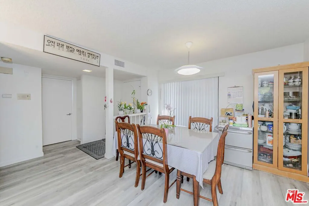 4141 Via Marisol 319, Los Angeles, California 90042 home-pic-5