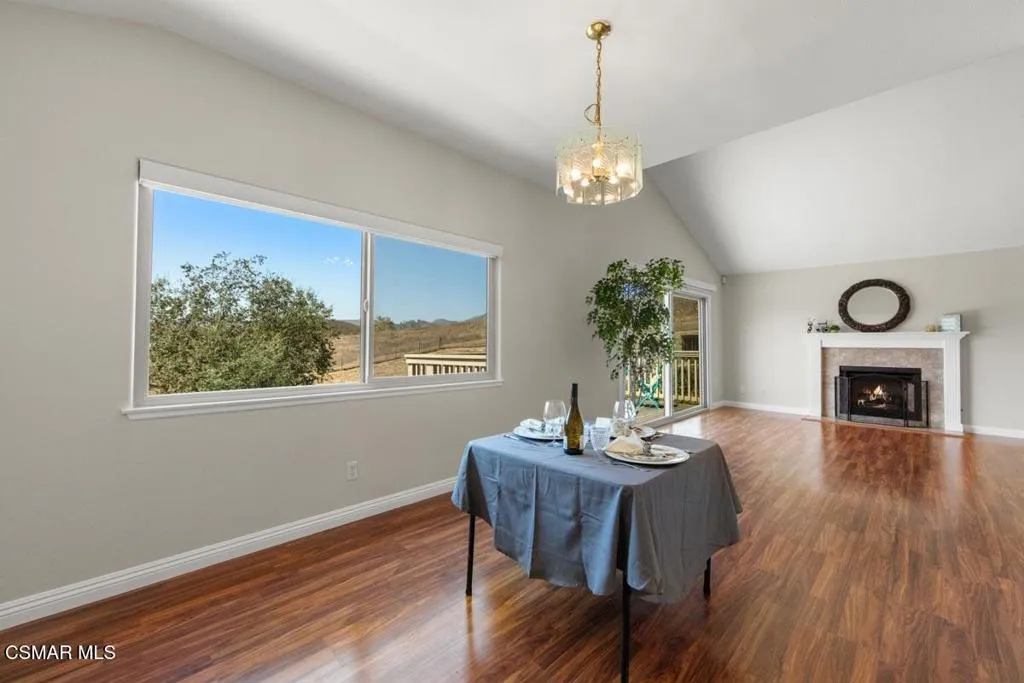 501 Dorado Court, Oak Park, California 91377 home-pic-15