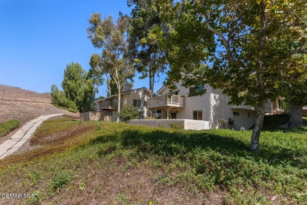 501 Dorado Court, Oak Park, California 91377 home-pic-30