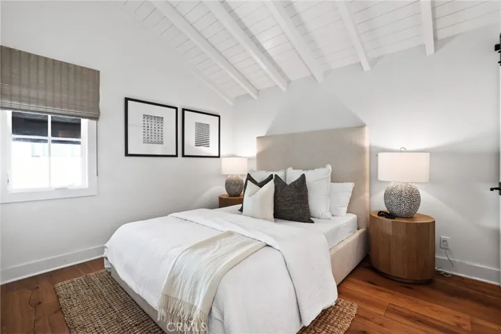 804 Park Avenue, Newport Beach, California 92662