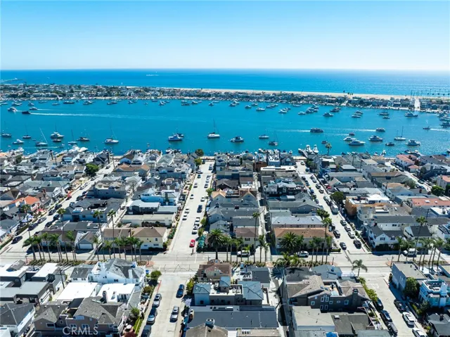 804 Park Avenue, Newport Beach, California 92662