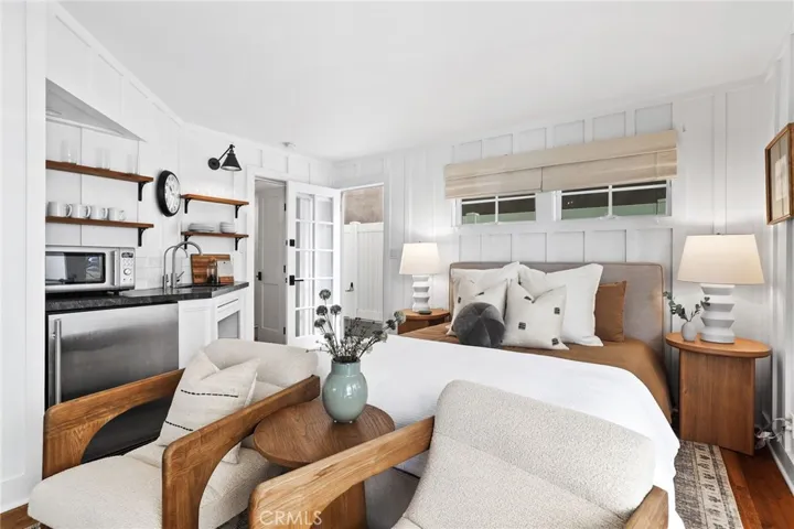 804 Park Avenue, Newport Beach, California 92662