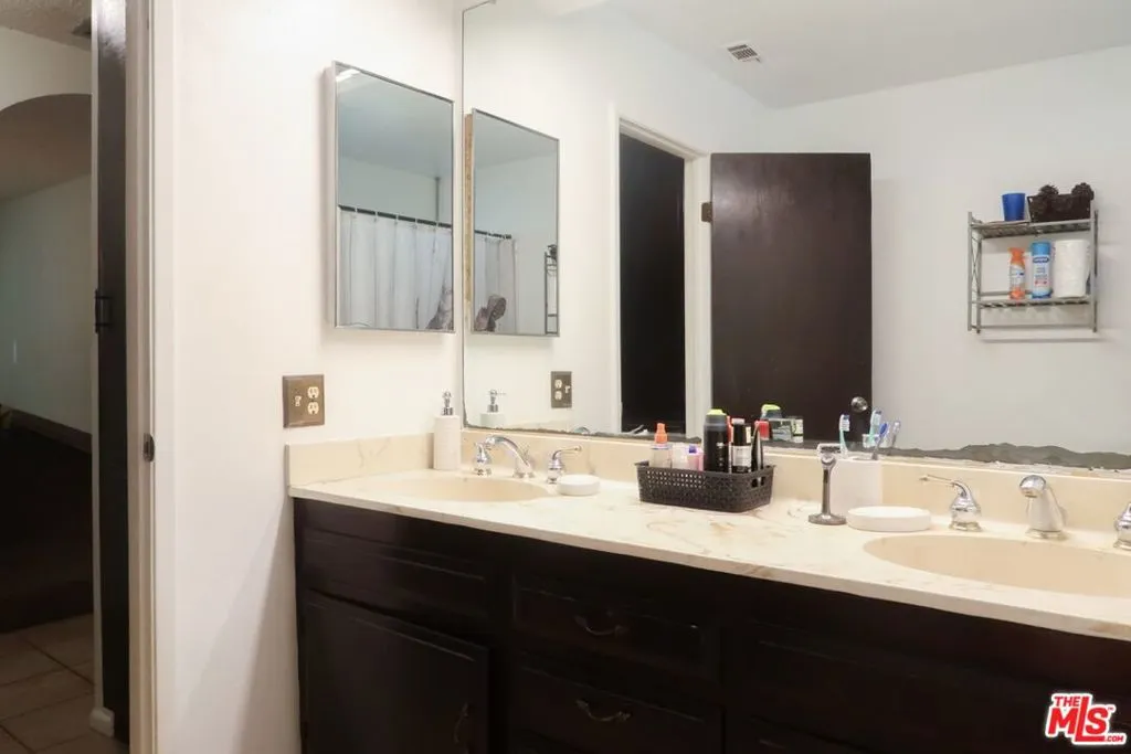 16065 Porter Avenue, Riverside, California 92504 home-pic-17