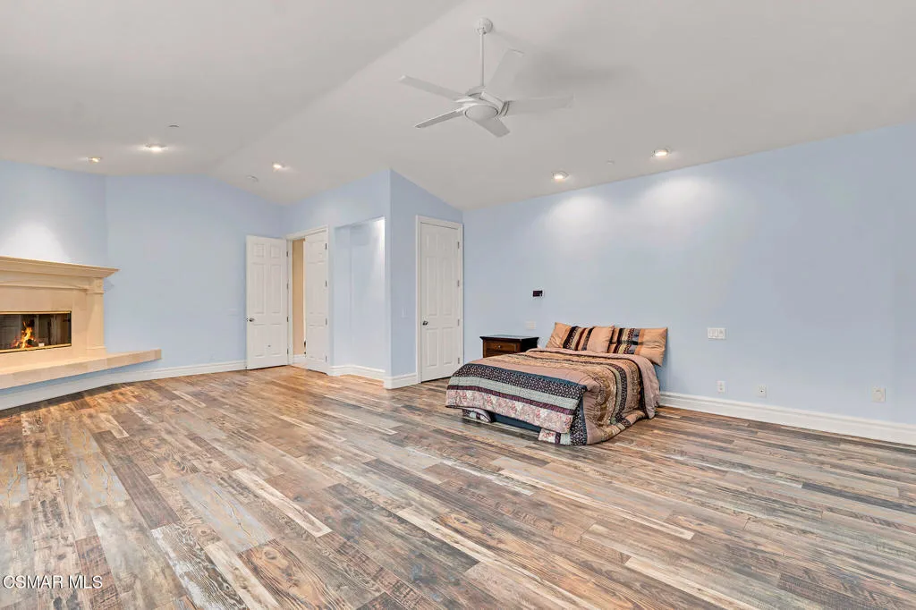 3298 Wisdom Court, Simi Valley, California 93063 home-pic-31