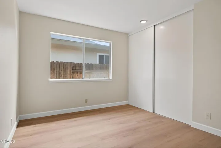 38-web-or-mls-021_UpmarketMedia-317EGar-