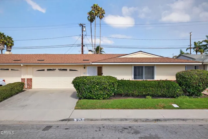 2-web-or-mls-UpmarketMedia-317EGar-175a