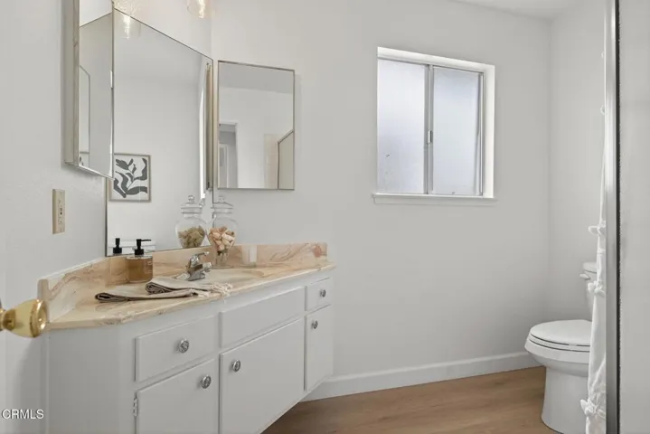 39-web-or-mls-022_UpmarketMedia-317EGar-
