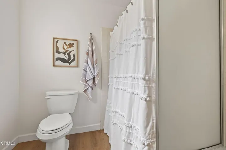 41-web-or-mls-024_UpmarketMedia-317EGar-