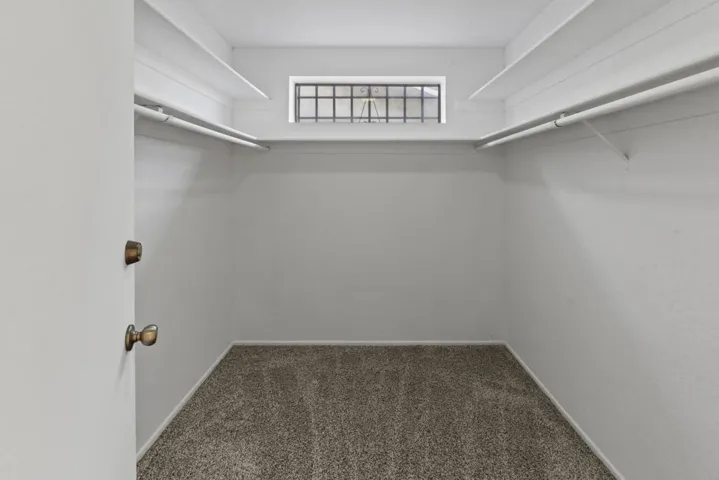 primary walk in closet