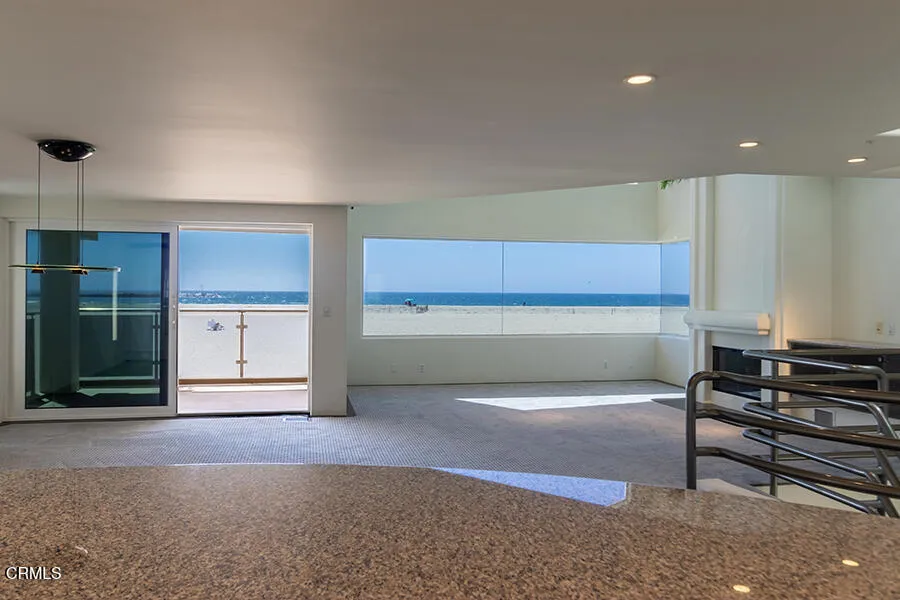 3405 Ocean Drive, Oxnard, California 93035 home-pic-23