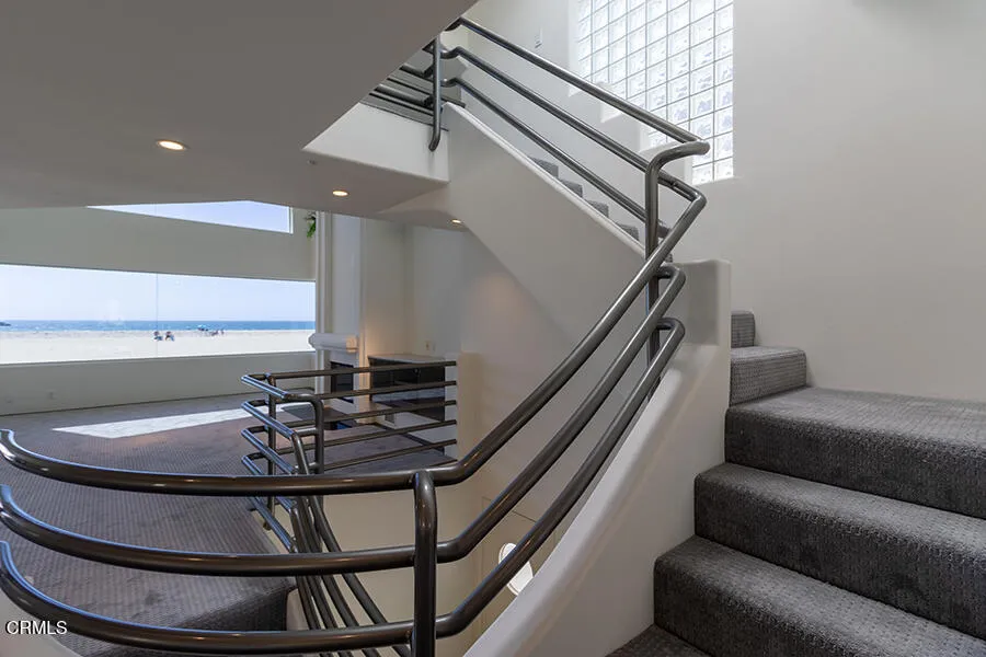 3405 Ocean Drive, Oxnard, California 93035 home-pic-28
