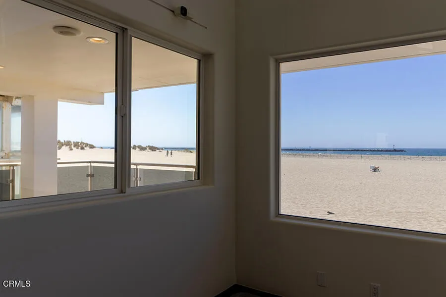 3405 Ocean Drive, Oxnard, California 93035 home-pic-18