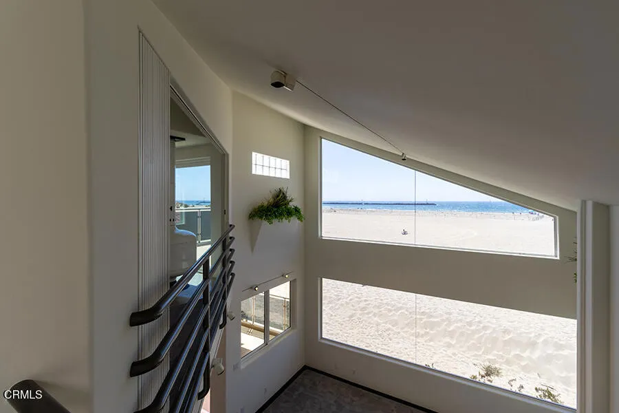 3405 Ocean Drive, Oxnard, California 93035 home-pic-29