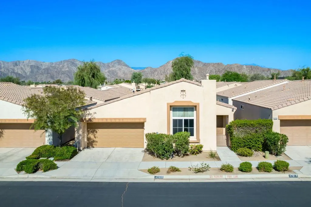 47635 Soft Moonlight, La Quinta, California 92253 home-pic-0