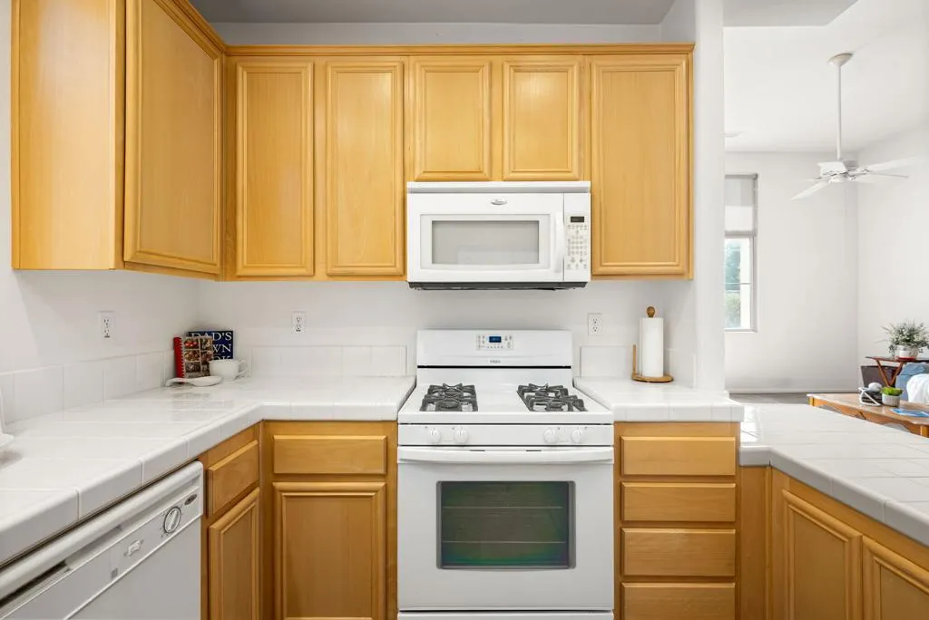 47635 Soft Moonlight, La Quinta, California 92253 home-pic-8