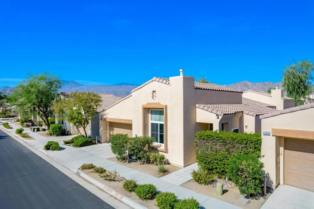 47635 Soft Moonlight, La Quinta, California 92253 home-pic-23