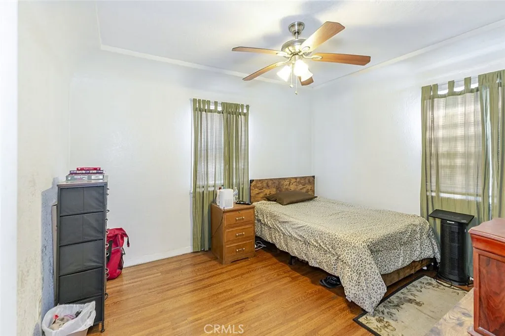 8110 S Halldale Avenue, Los Angeles, California 90047 home-pic-7