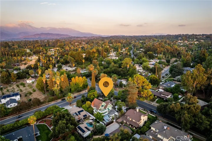 1228 S Center Street, Redlands, California 92373