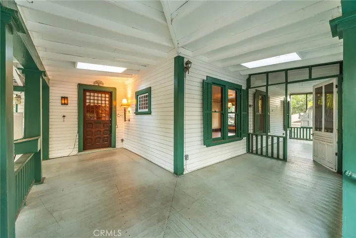 1228 S Center Street, Redlands, California 92373